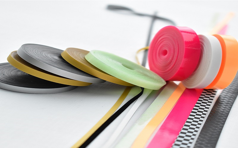 硅膠刻字膜防滑條是怎么弄成的？