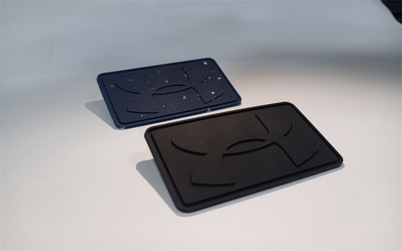 再生硅膠小顆粒 GRS再生車縫膠章 硅膠再生加工定制